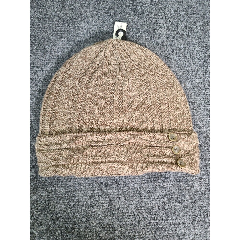 NEW NWT Simply Noelle Soft Beanie Hat Womans Fashion Buttons Beige